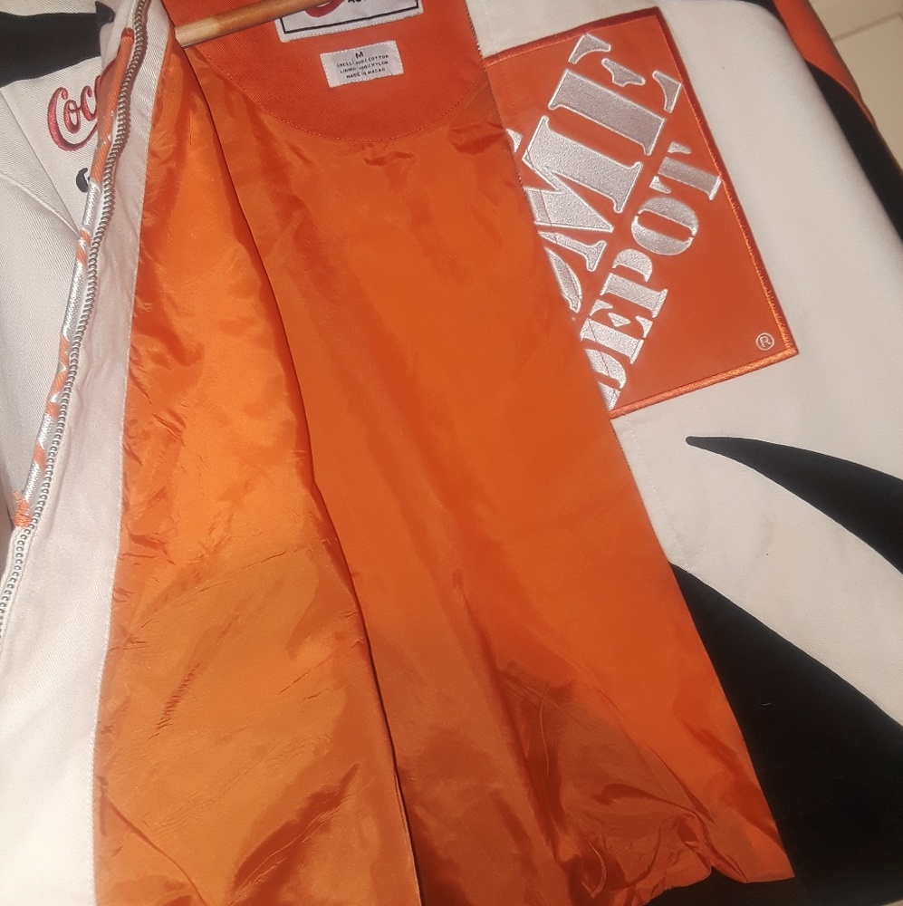 Jacket - Picture 2 of 3